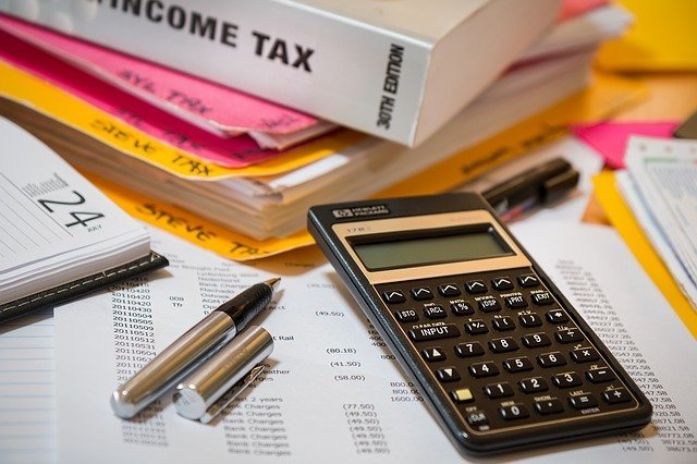 reduce corporate income tax in singapore